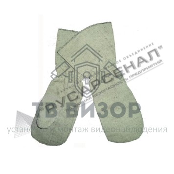 Снаряжение
 Перчатки с крагами трехпалые 