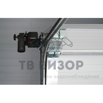 Комплект автоматики для секционных ворот
 DoorHan Shaft-20KIT-6