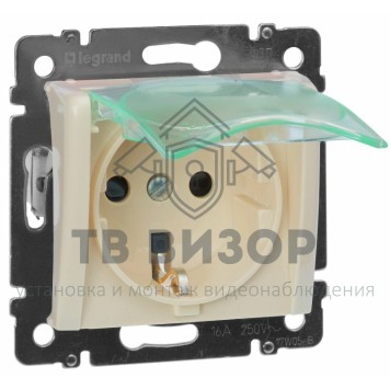 Розетка электрическая
 Legrand 774120 ∙ VALENA Розетка с заземлением со шторками с крышкой в рамку слоновая кость-0